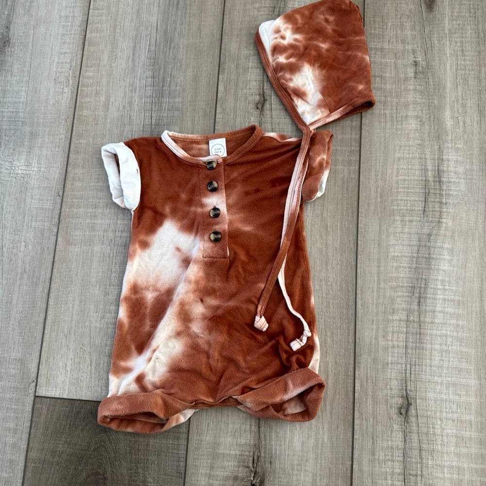 Lou Lou and company Weston romper and bonnet